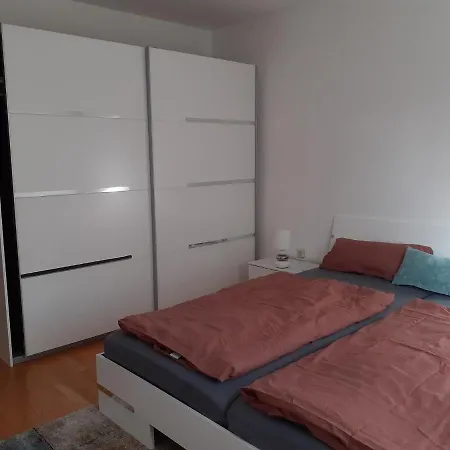 Schone Ferienwohnung Zum Erholen Oder Fur Pendler Ober-Ramstadt