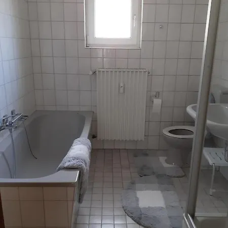 Schone Ferienwohnung Zum Erholen Oder Fur Pendler *
